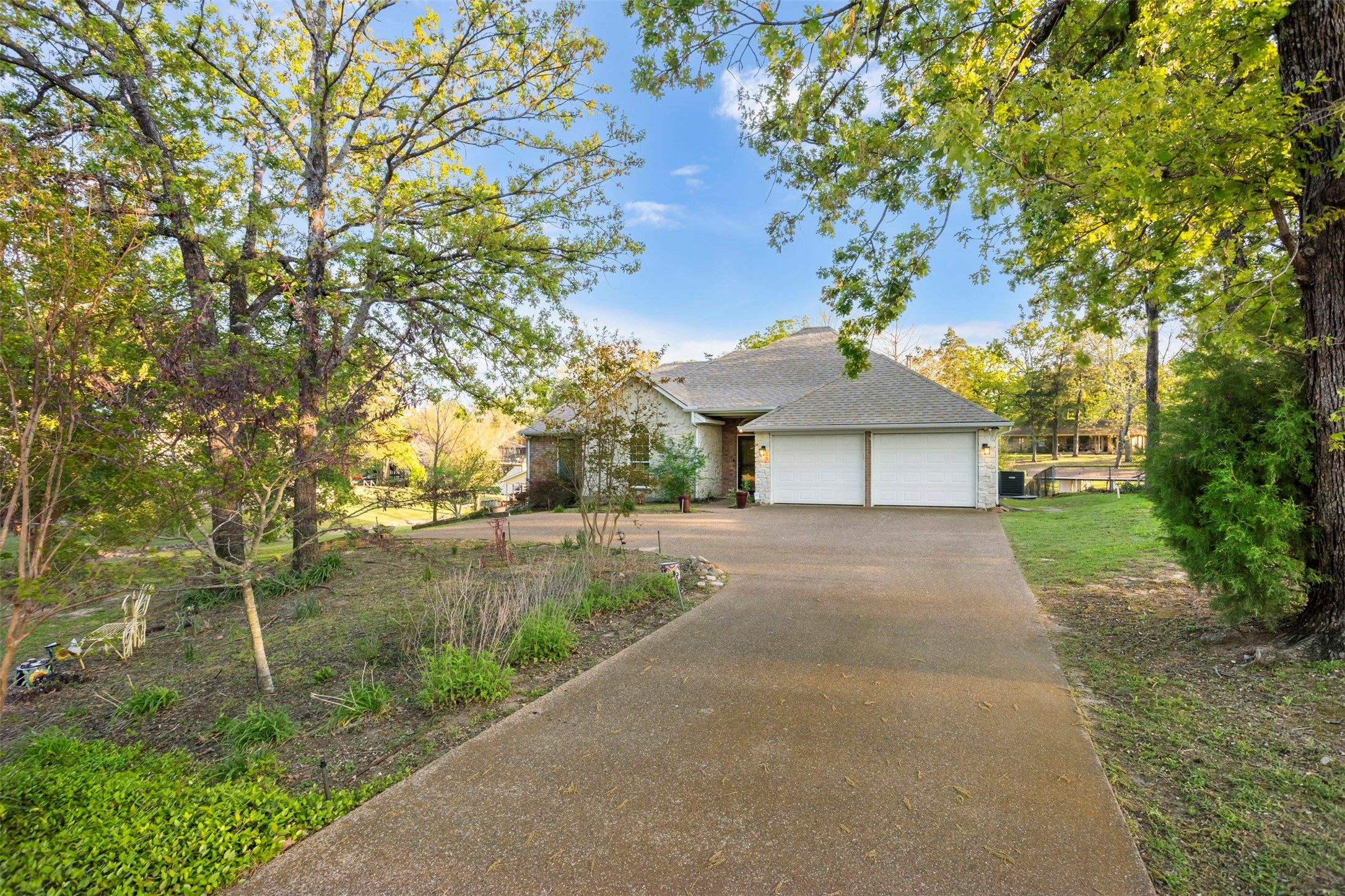 116 1st Oak Drive Enchanted Oaks TX 75156