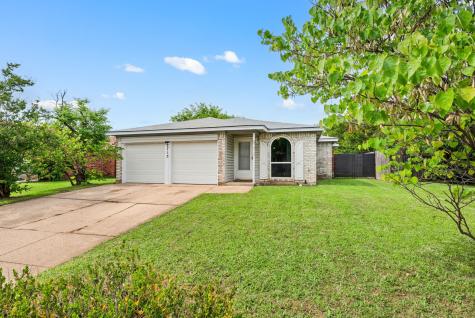 1715 Quinlan Court Arlington TX 76018