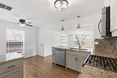 2615 Alco Avenue Dallas TX 75211