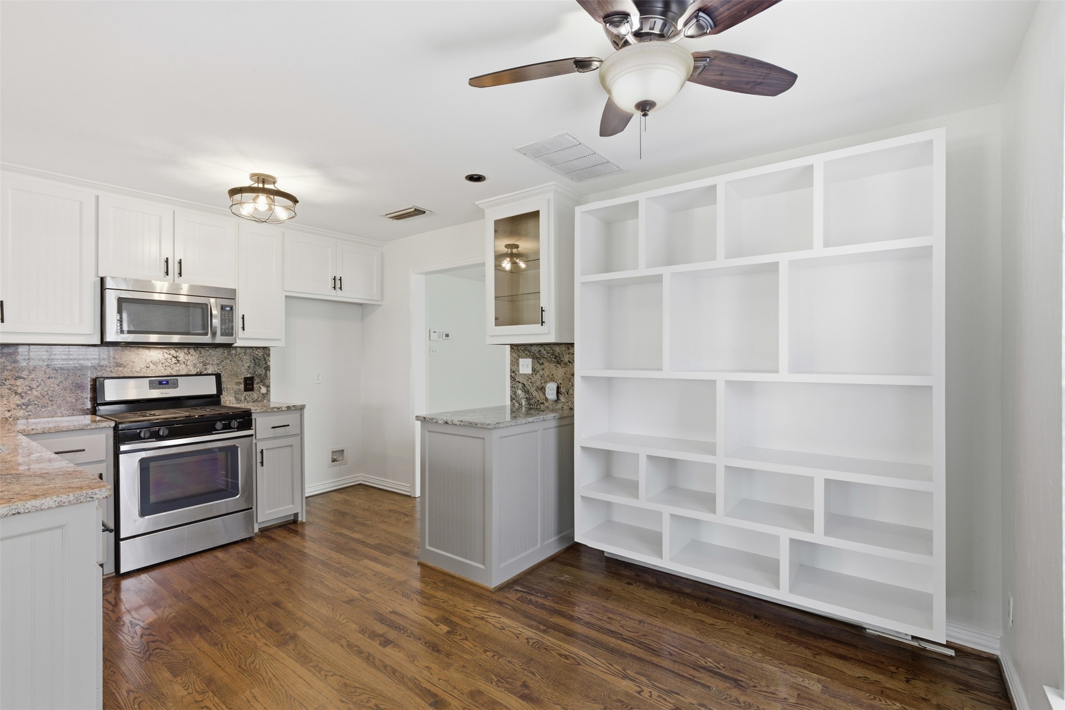 2615 Alco Avenue Dallas TX 75211