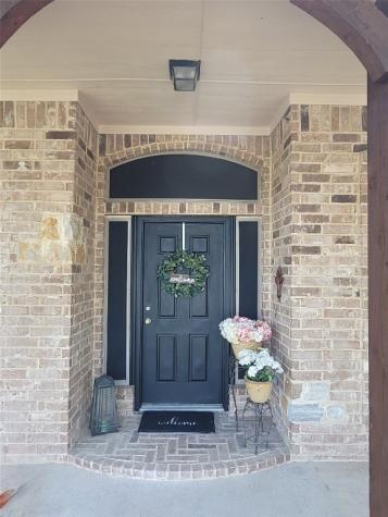 1414 Eagle Point Royse City TX 75189