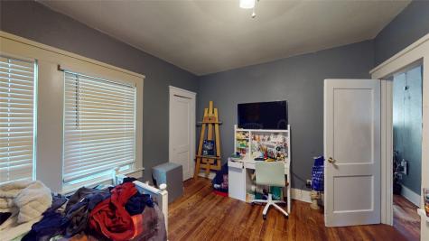 704 Cameron Avenue Dallas TX 75223