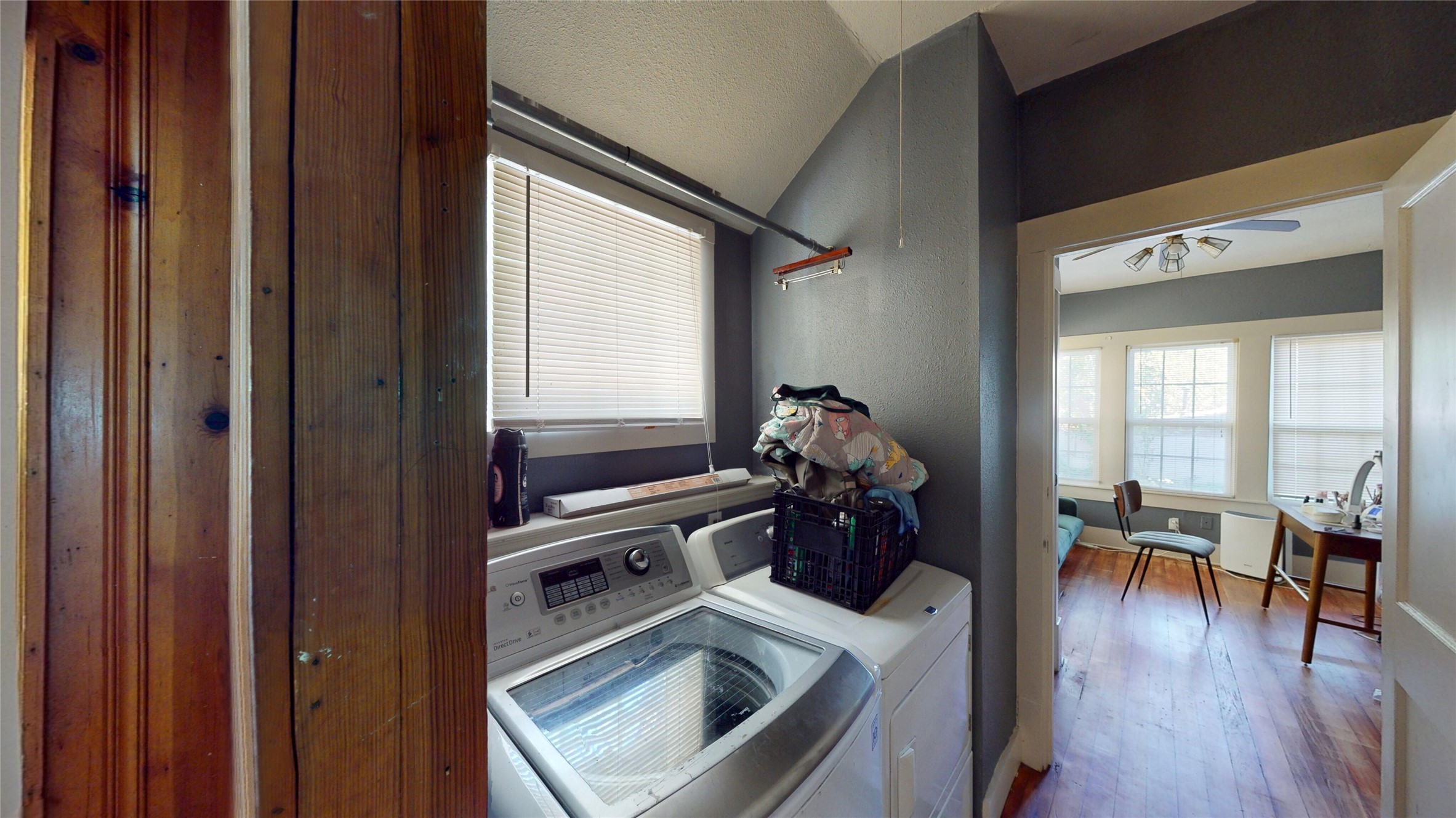 704 Cameron Avenue Dallas TX 75223