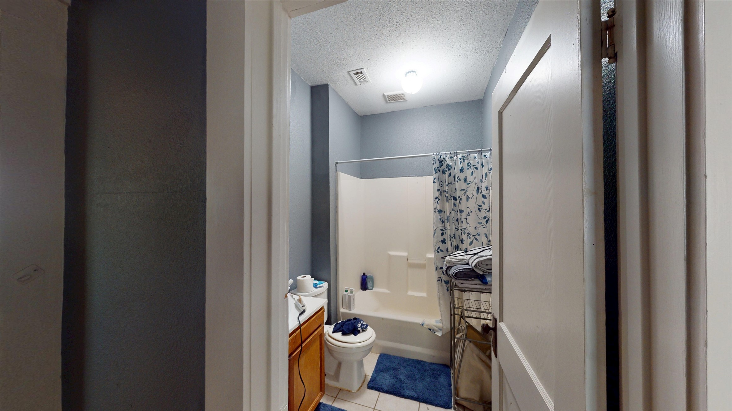 704 Cameron Avenue Dallas TX 75223