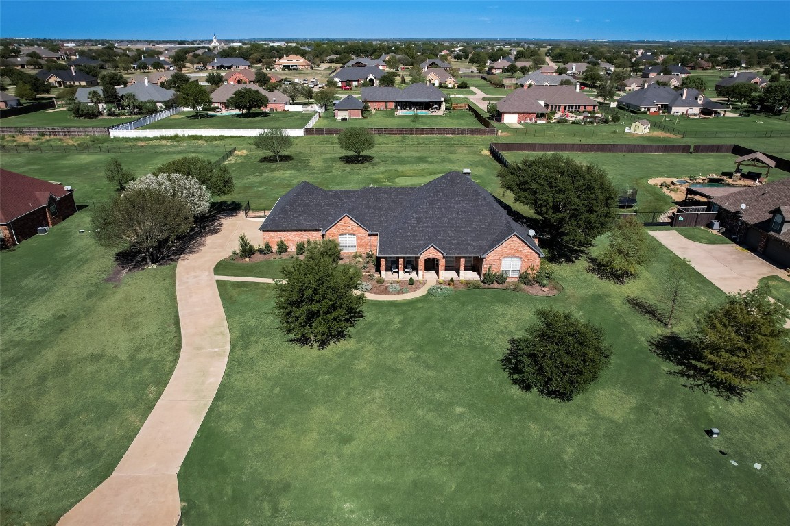1075 W Remington Park Drive Terrell TX 75160