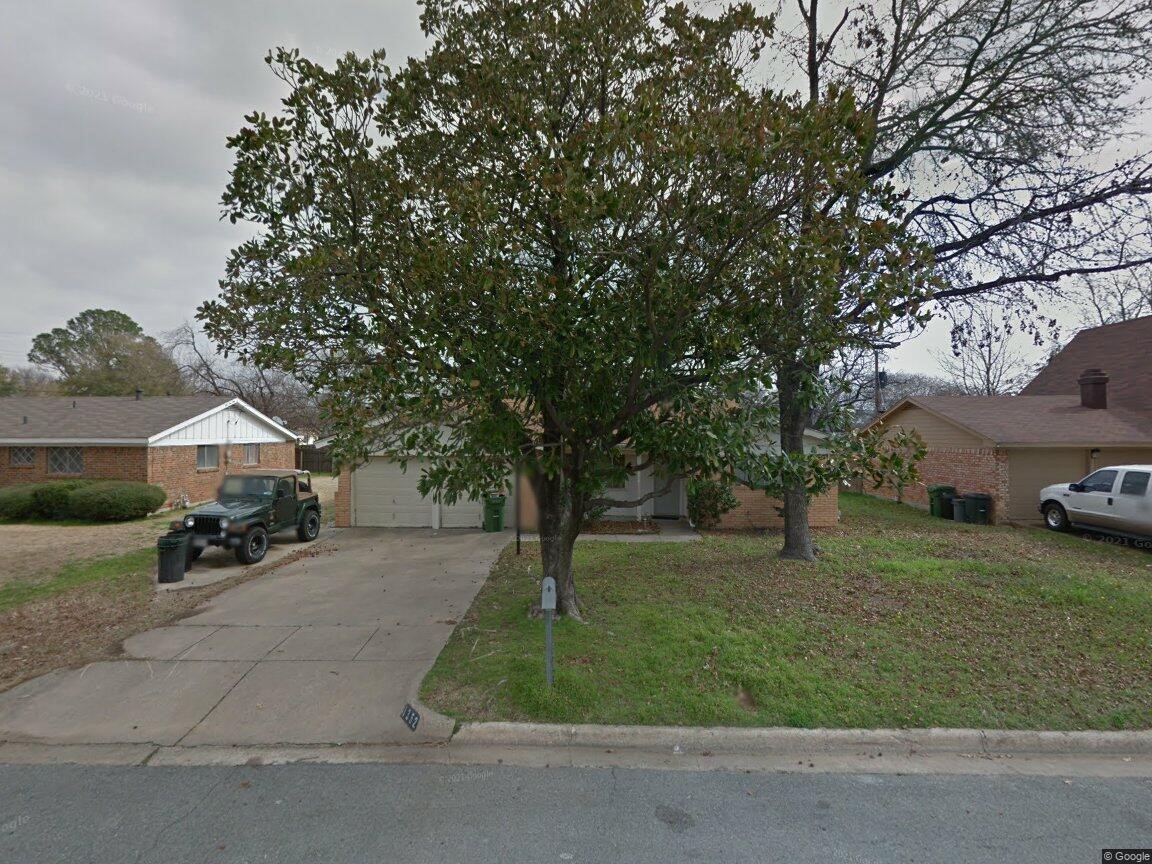 1352 Simpson Drive Hurst TX 76053