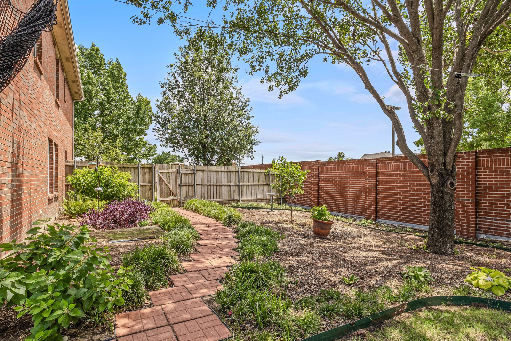 2177 Lone Pecan Drive Mesquite TX 75181