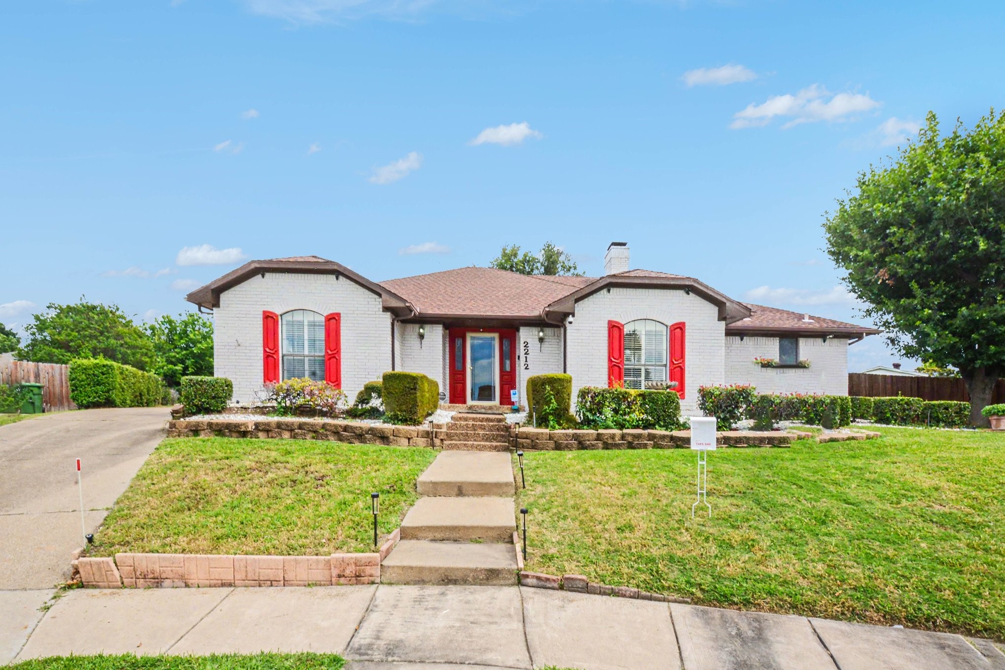 2212 Southern Court Carrollton TX 75006