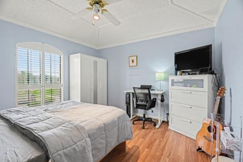 2212 Southern Court Carrollton TX 75006
