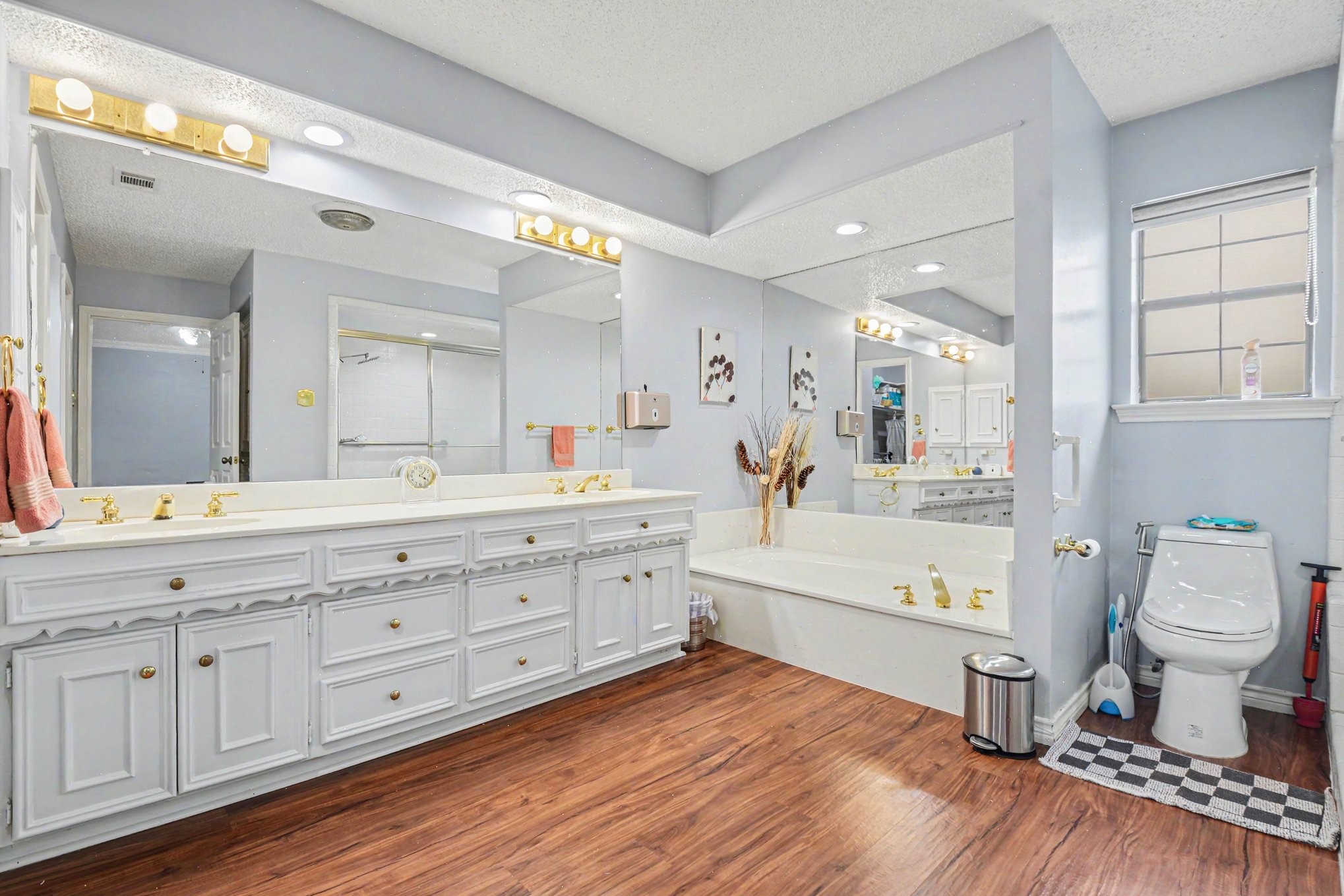 2212 Southern Court Carrollton TX 75006