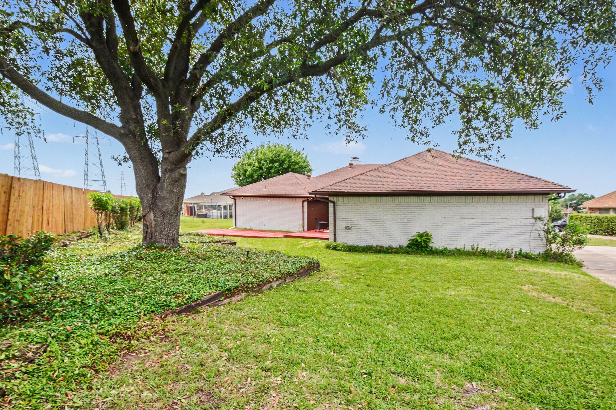 2212 Southern Court Carrollton TX 75006