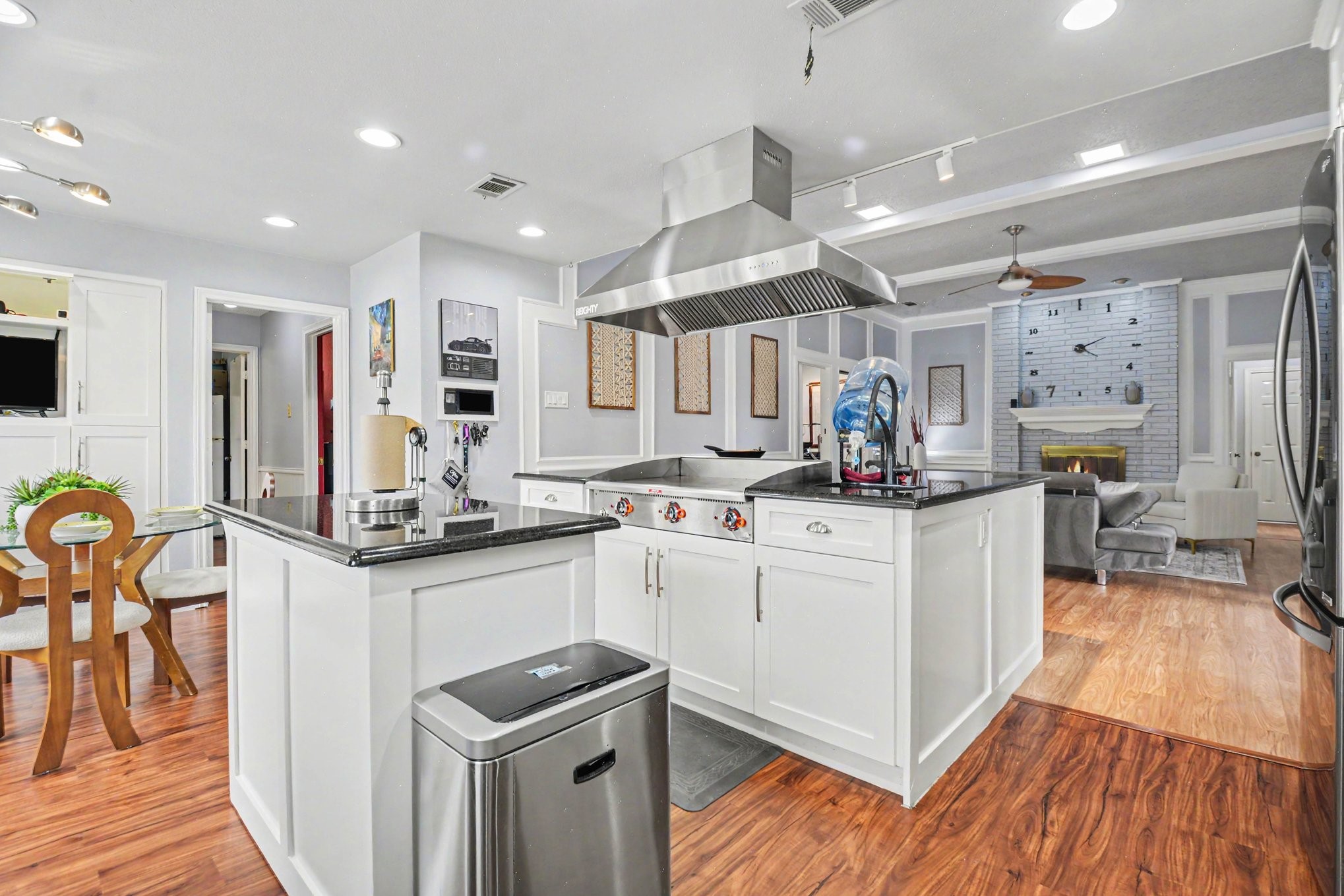 2212 Southern Court Carrollton TX 75006