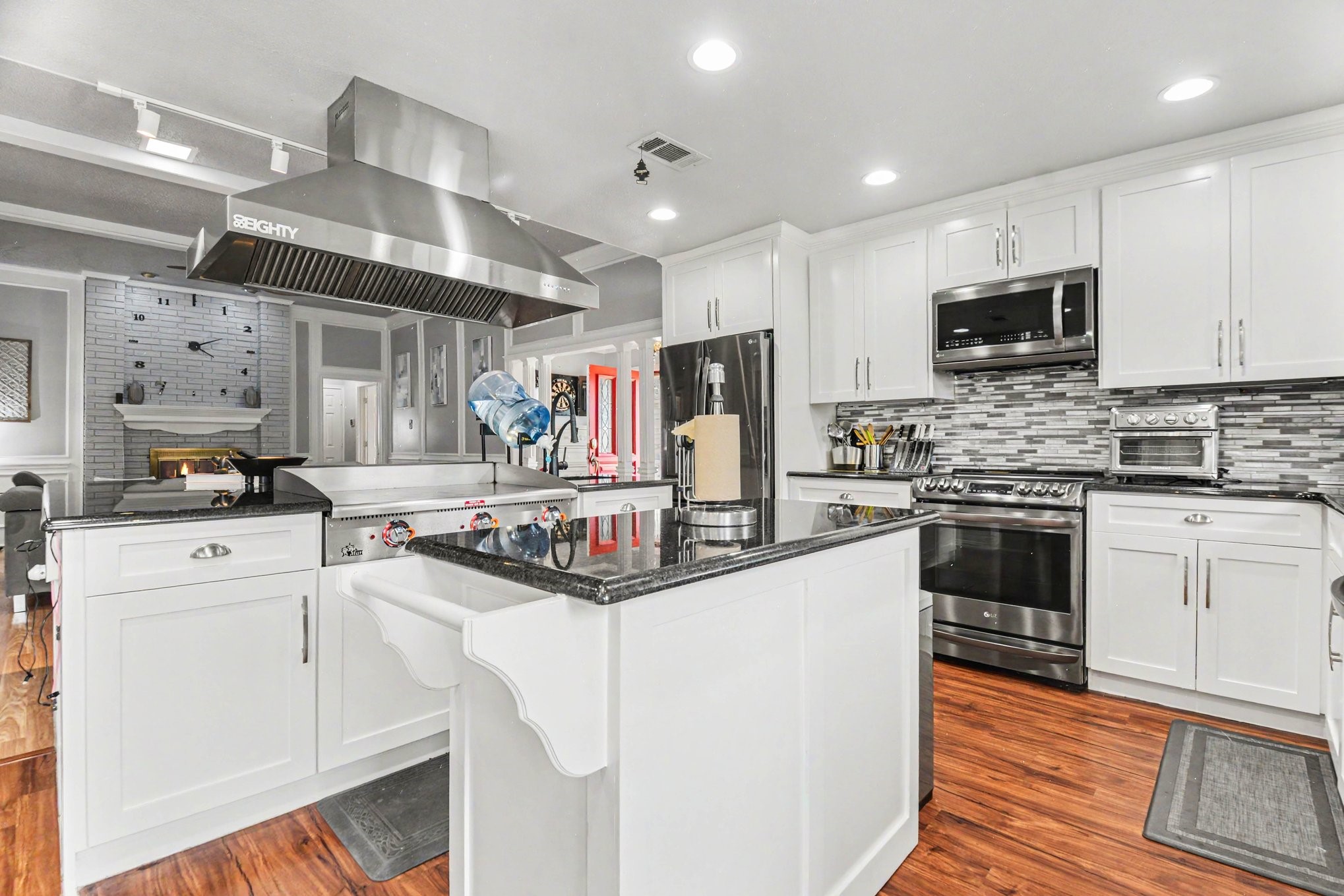 2212 Southern Court Carrollton TX 75006