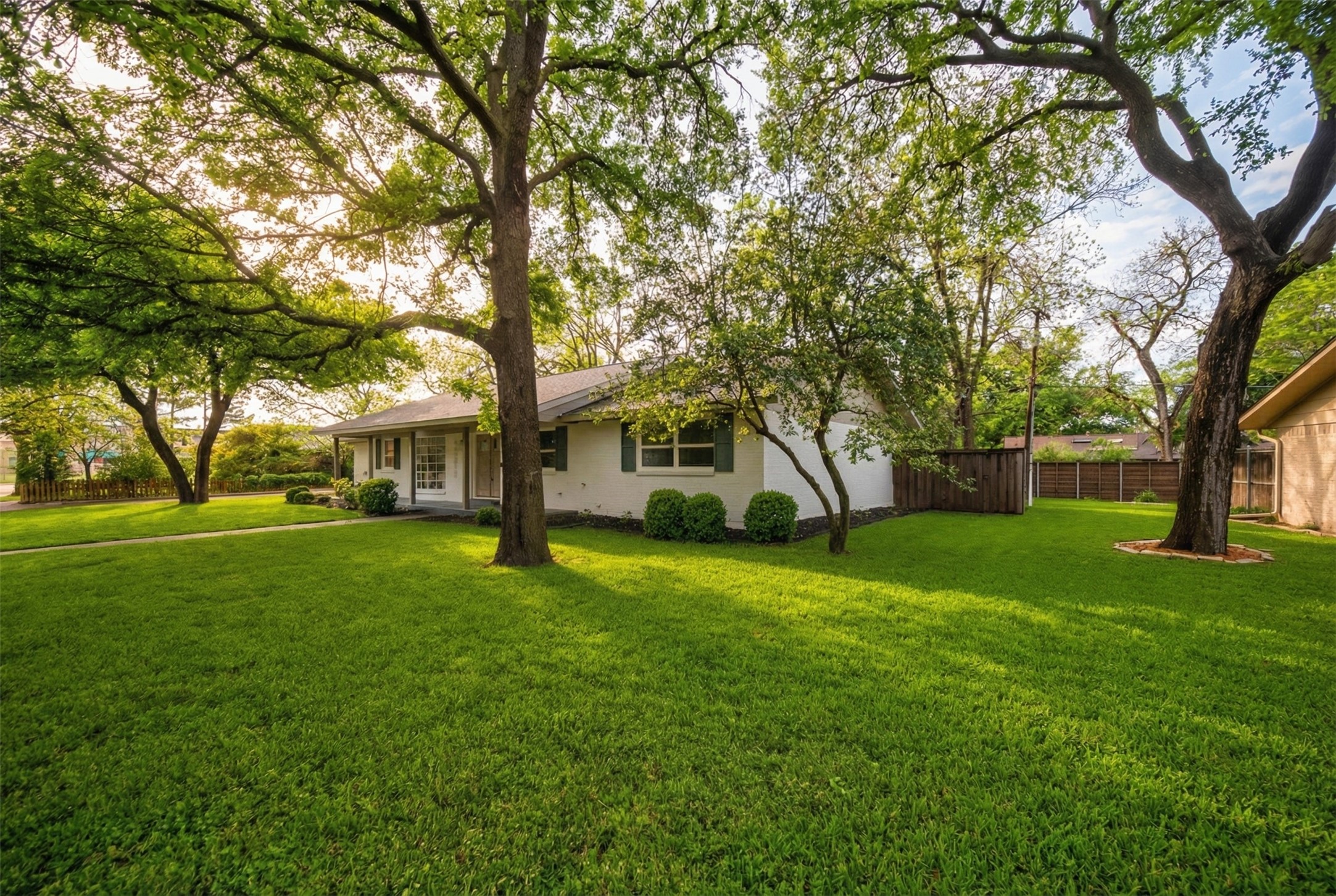 11511 Sonnet Drive Dallas TX 75229