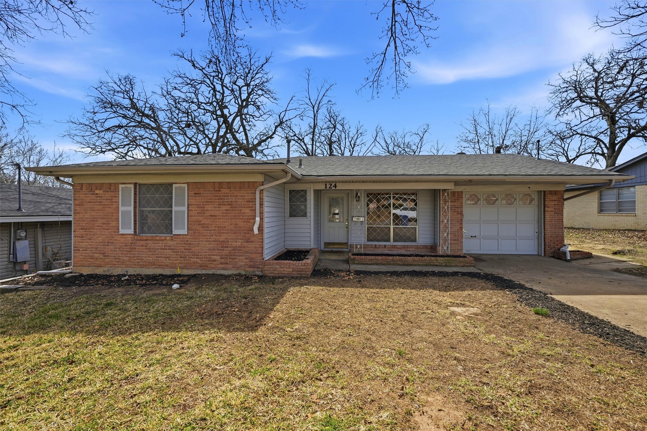 124 Mark Drive Denison TX 75021