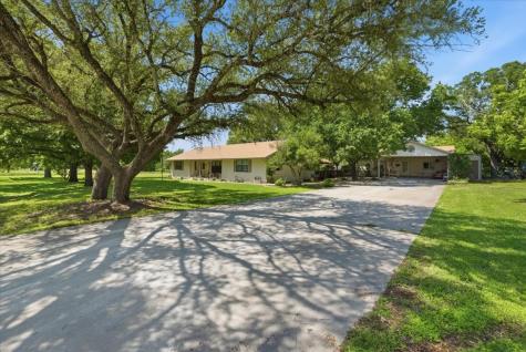 107 Quail Lake Drive W Whitney TX 76692