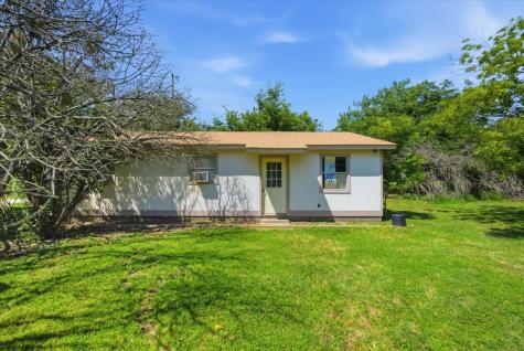 107 Quail Lake Drive W Whitney TX 76692