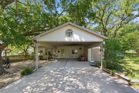 107 Quail Lake Drive W Whitney TX 76692