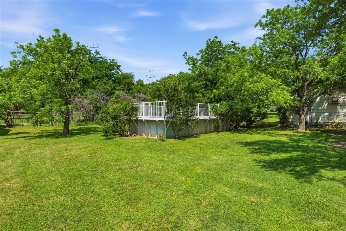 107 Quail Lake Drive W Whitney TX 76692