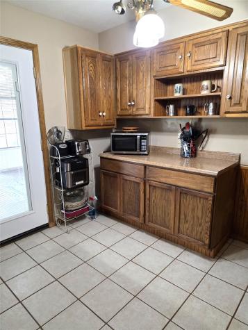 107 Quail Lake Drive W Whitney TX 76692