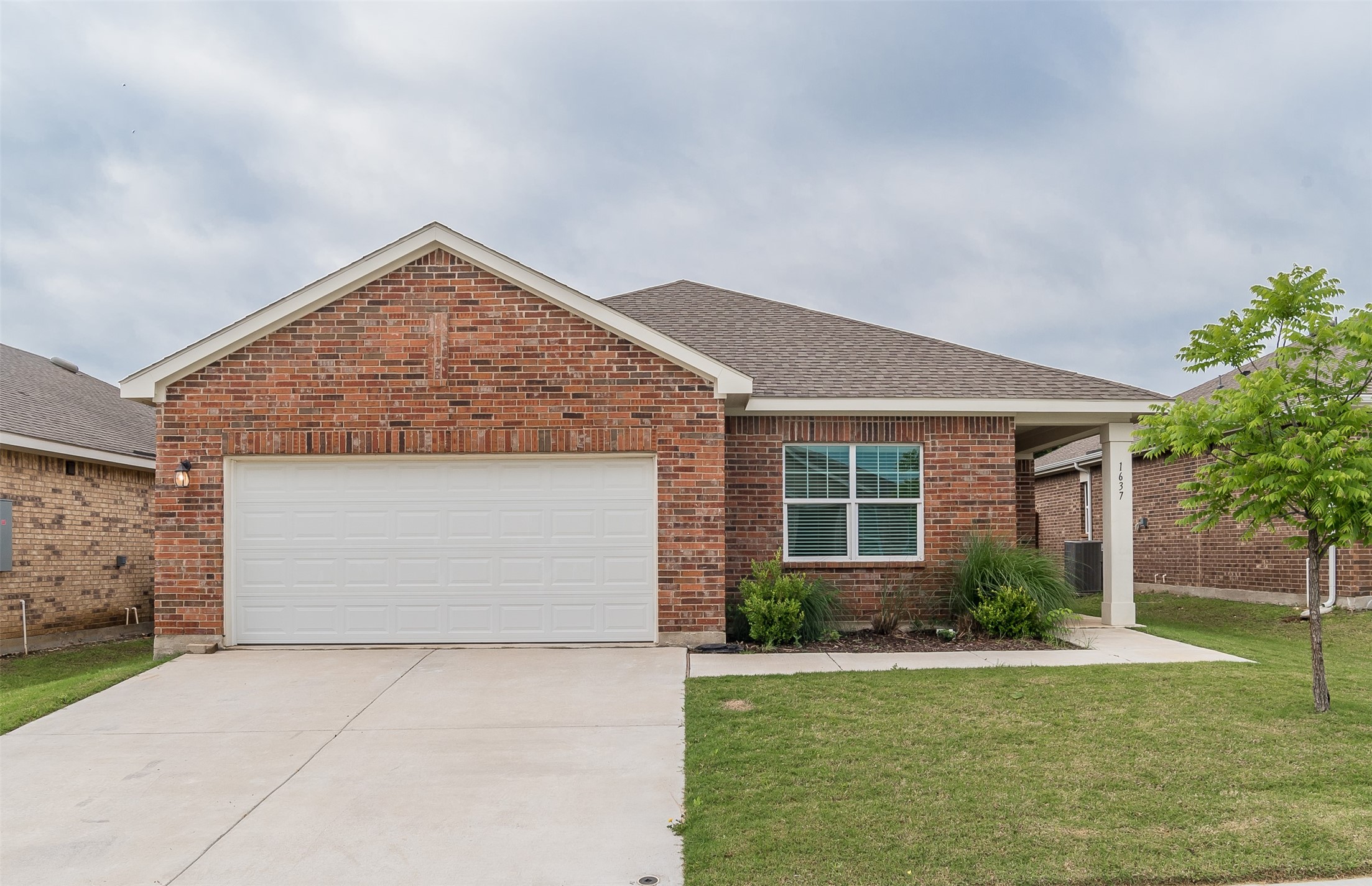1637 Shadow Hawk Drive Fort Worth TX 76052