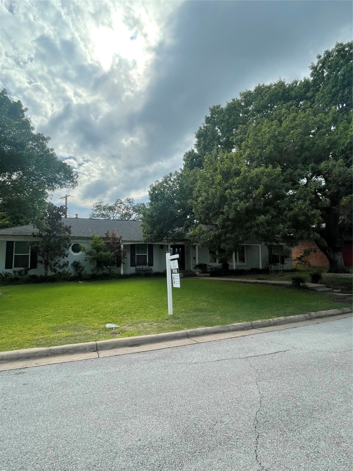 4400 Warnock Court Fort Worth TX 76109