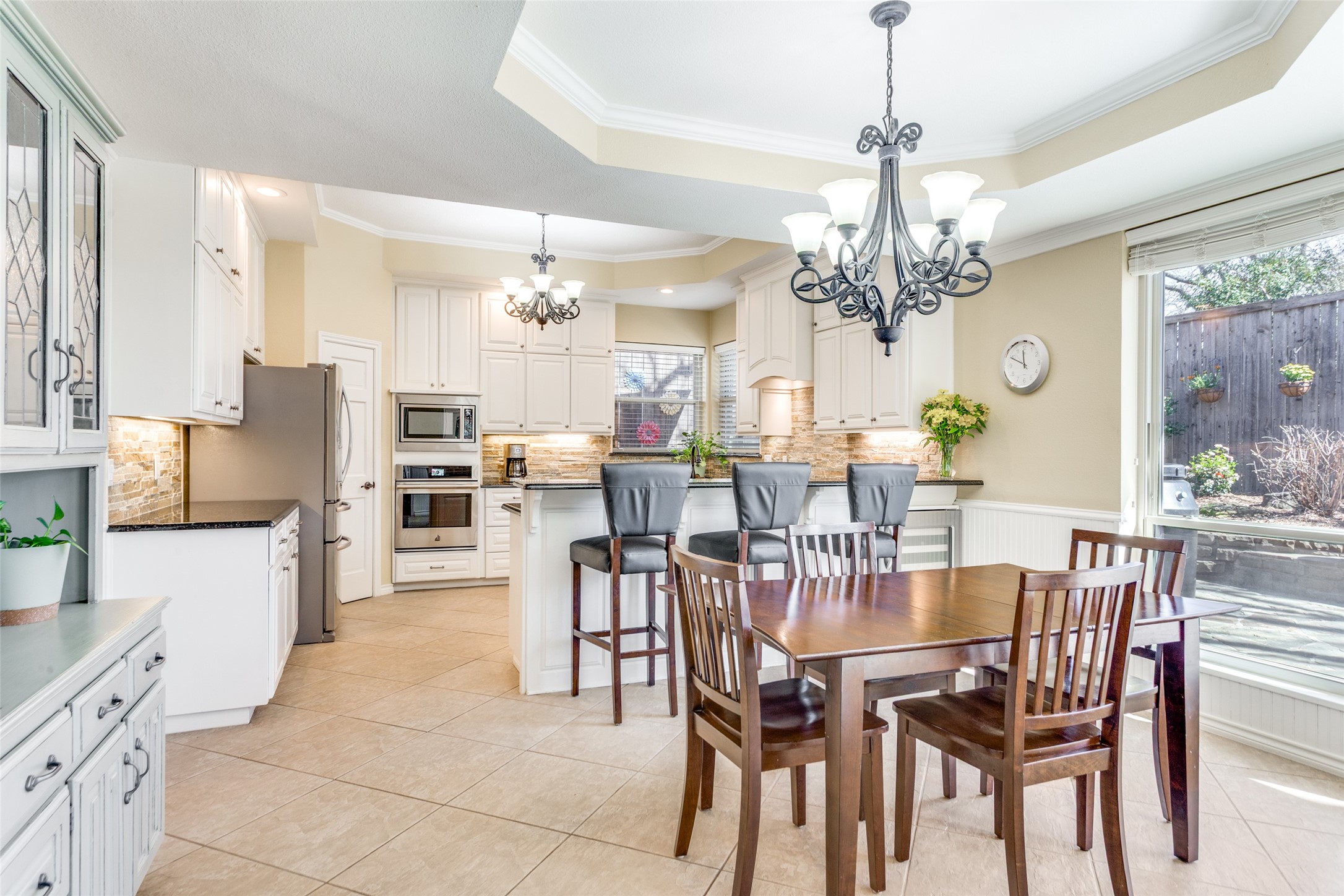 2729 Sunrise Drive Arlington TX 76006