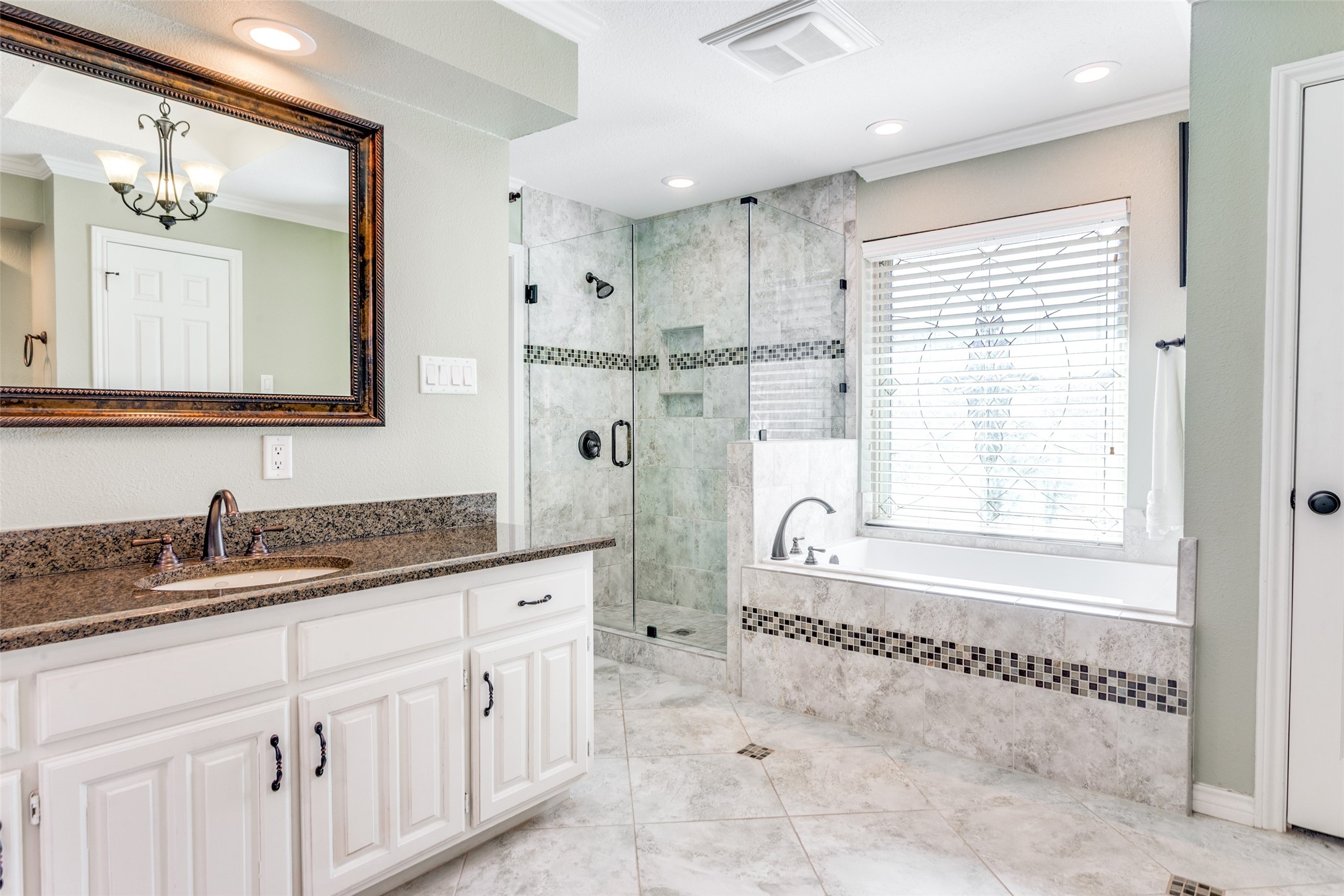 2729 Sunrise Drive Arlington TX 76006