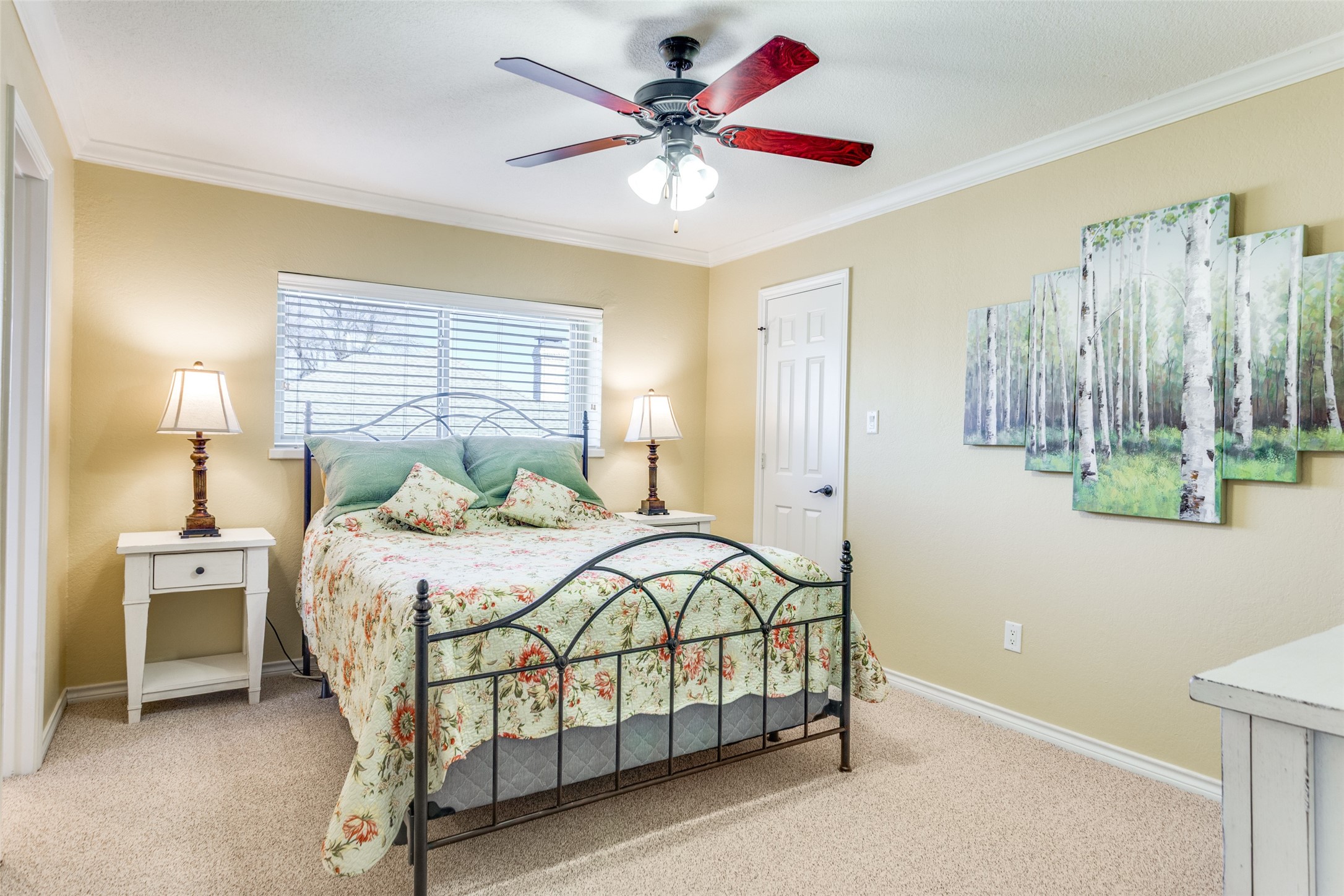 2729 Sunrise Drive Arlington TX 76006