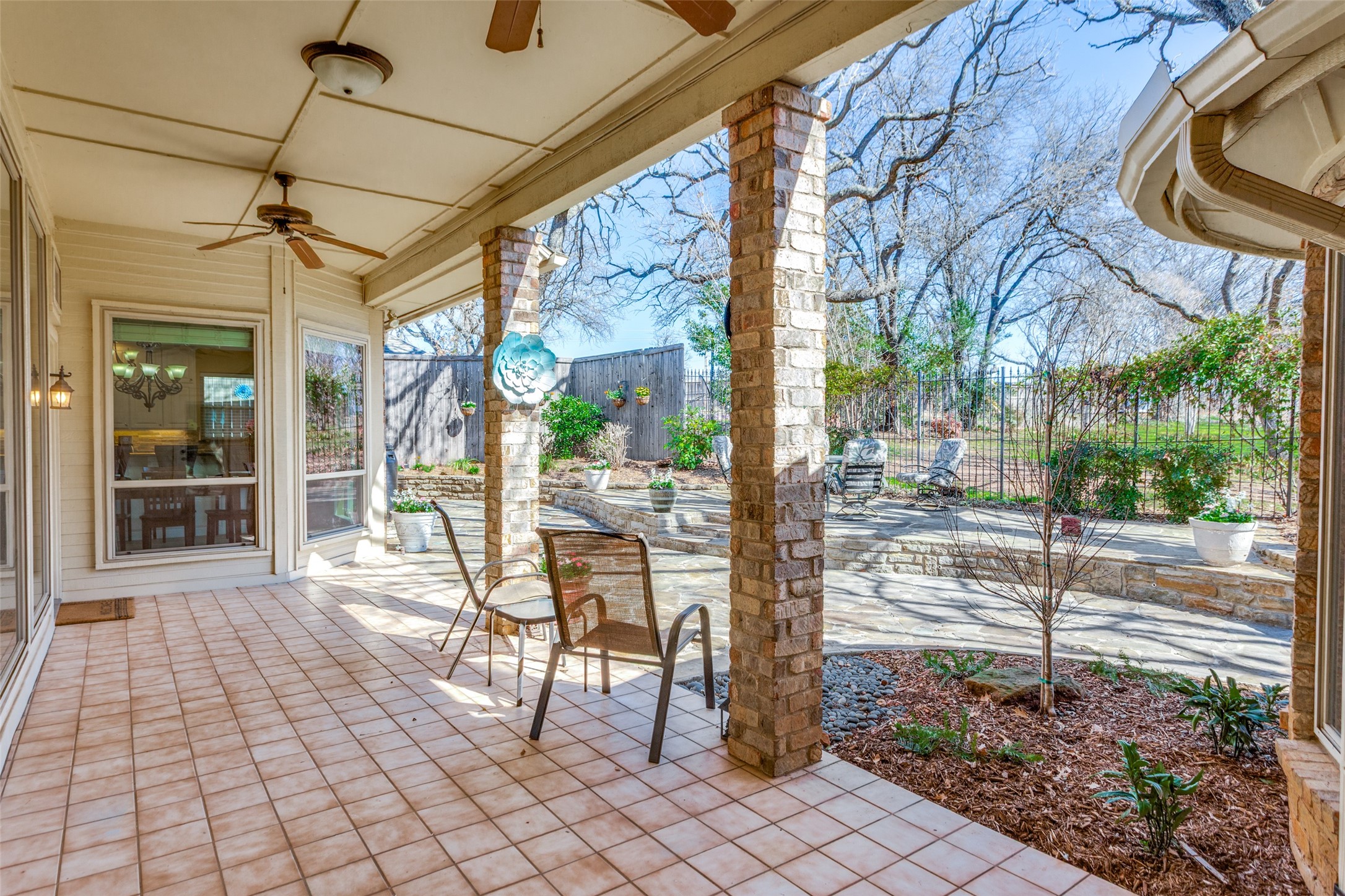 2729 Sunrise Drive Arlington TX 76006