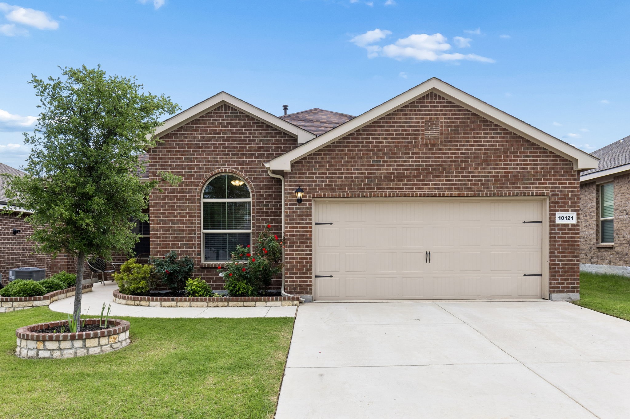 10121 Poinsett Way Fort Worth TX 76108