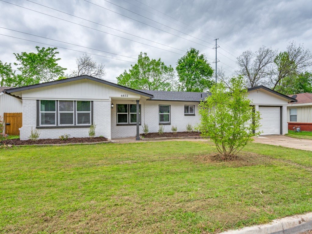 6832 John Drive Richland Hills TX 76118