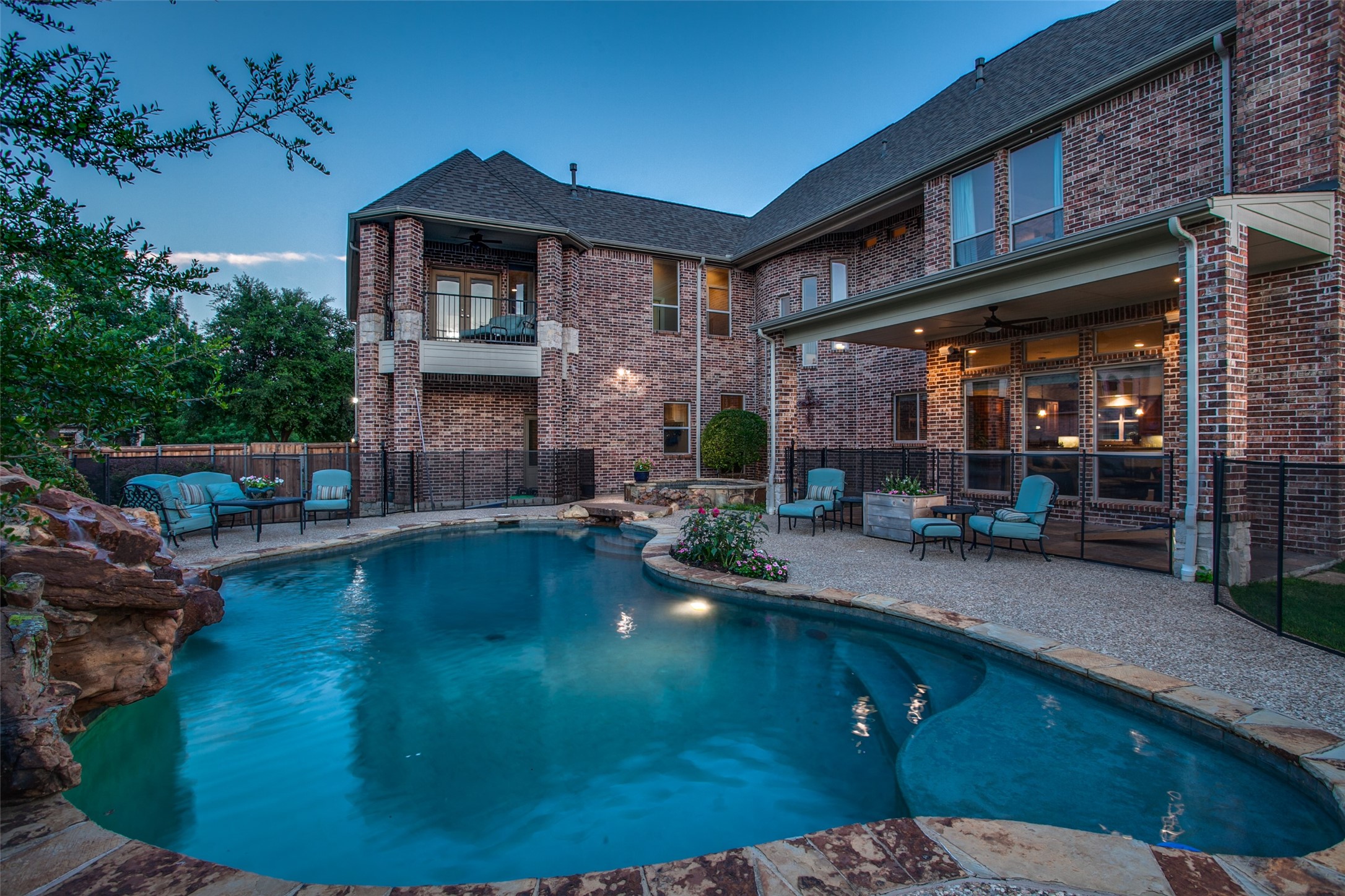 33 Lochleven Richardson TX 75082