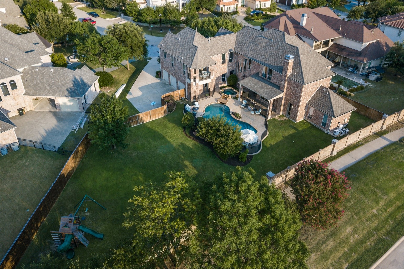 33 Lochleven Richardson TX 75082