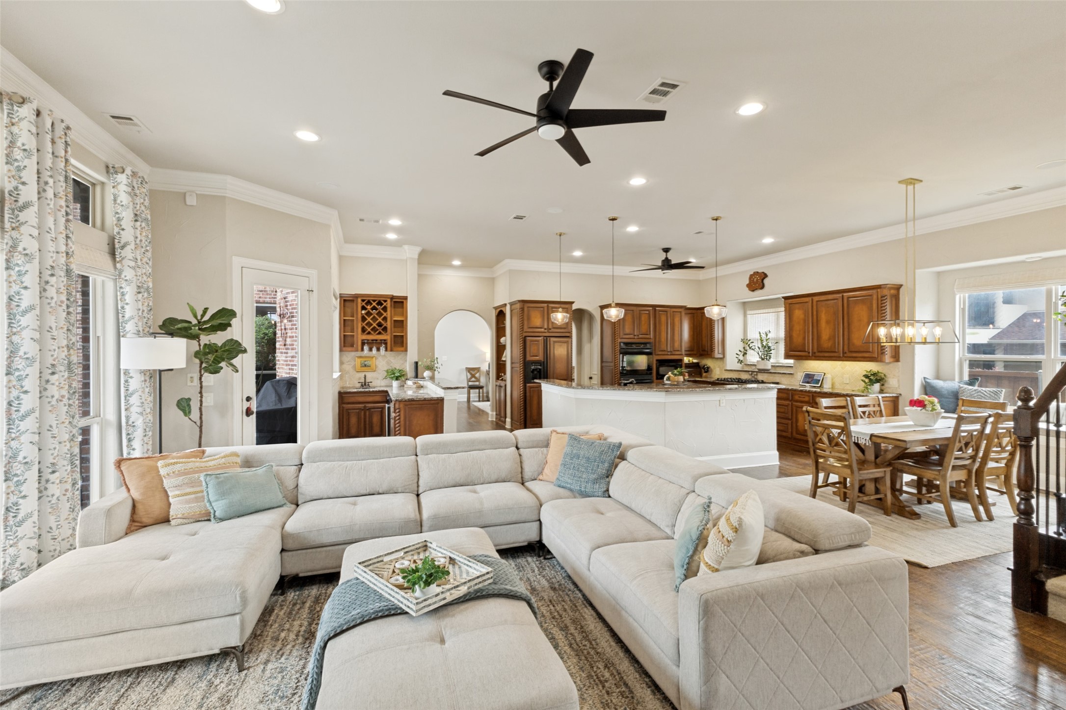 33 Lochleven Richardson TX 75082