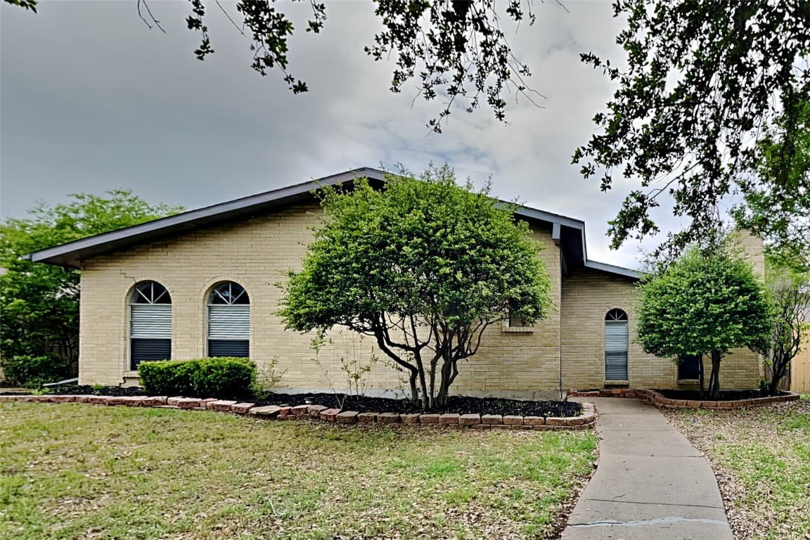 1837 Addington Drive Carrollton TX 75007