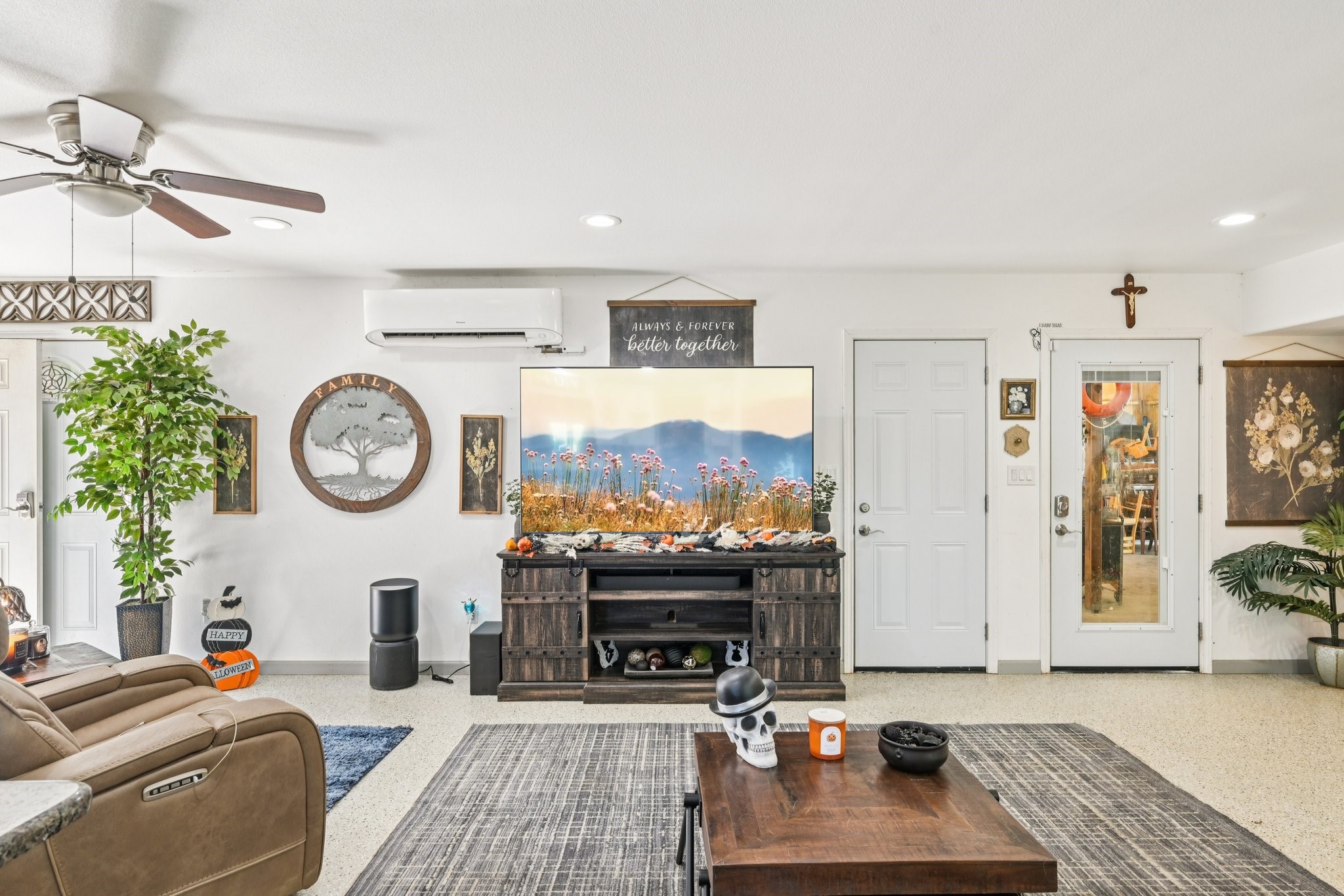 169 Chisam Road Valley View TX 76272