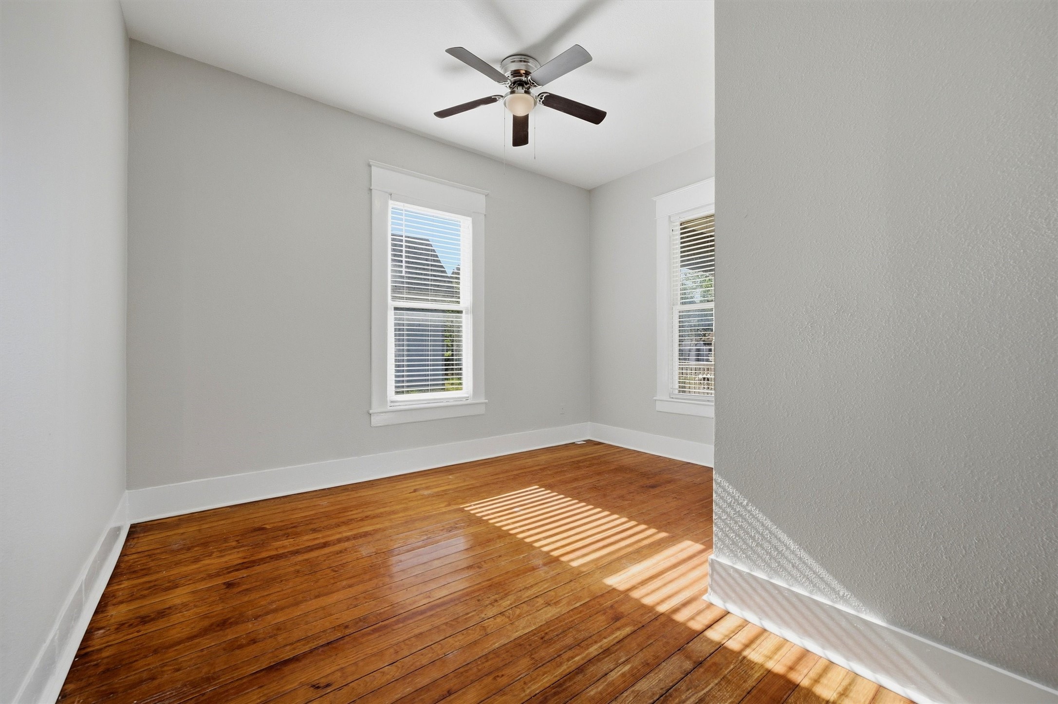 721 W Monterey Street Denison TX 75020