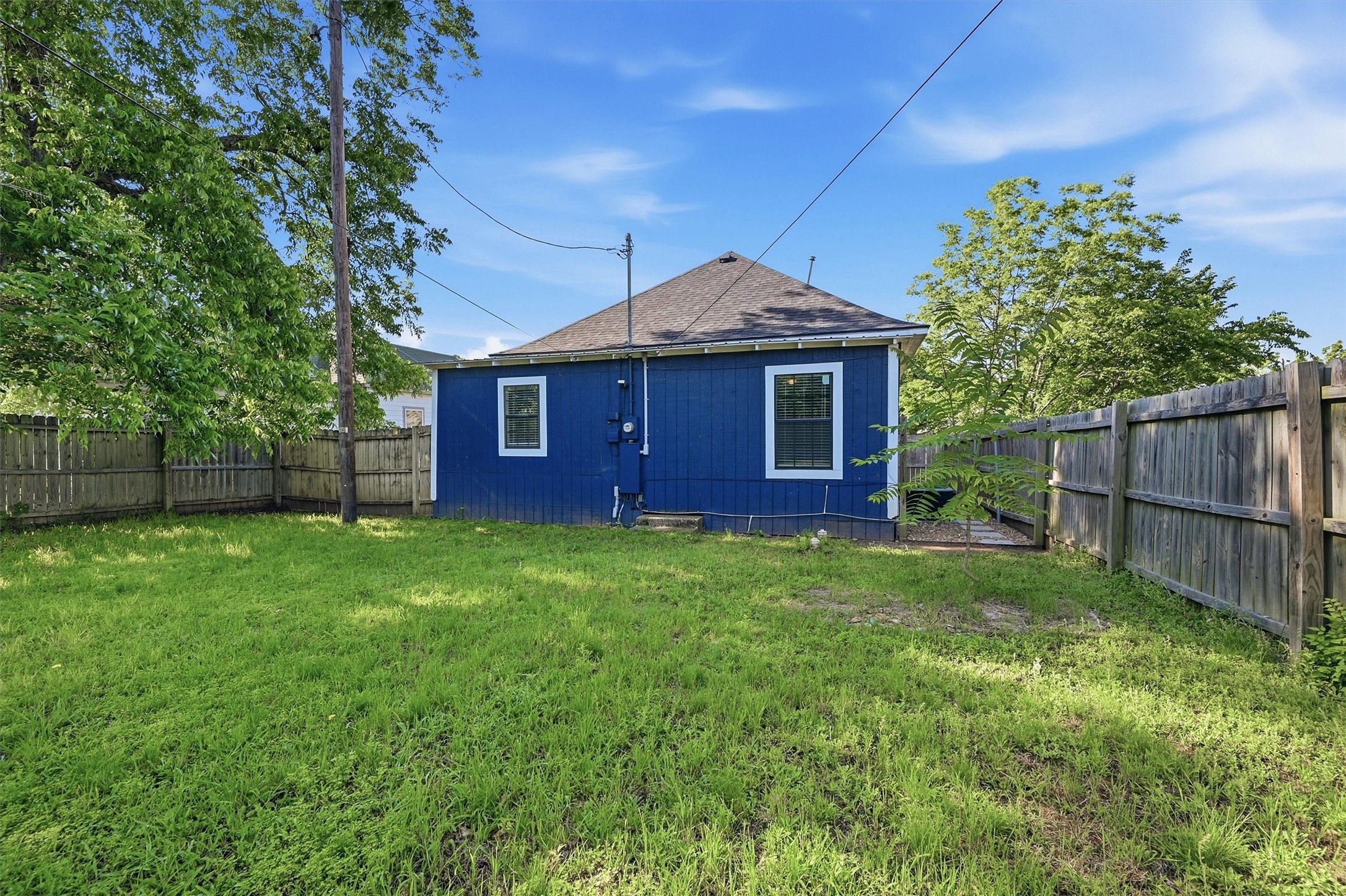 721 W Monterey Street Denison TX 75020