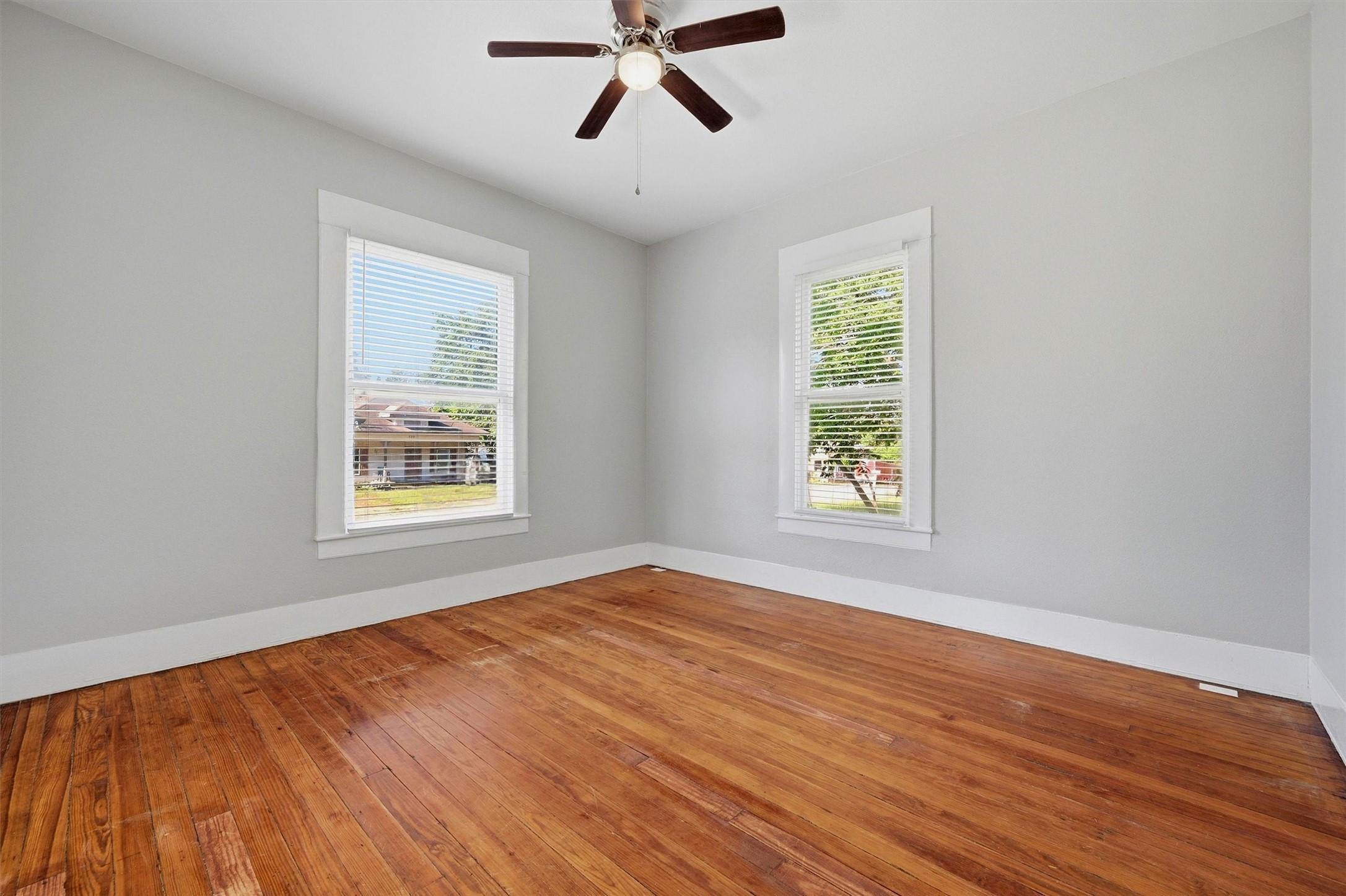 721 W Monterey Street Denison TX 75020