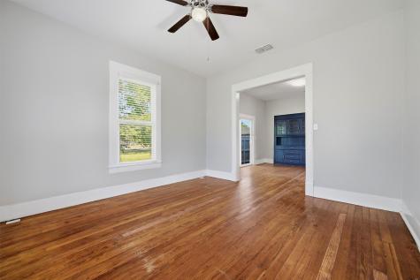 721 W Monterey Street Denison TX 75020