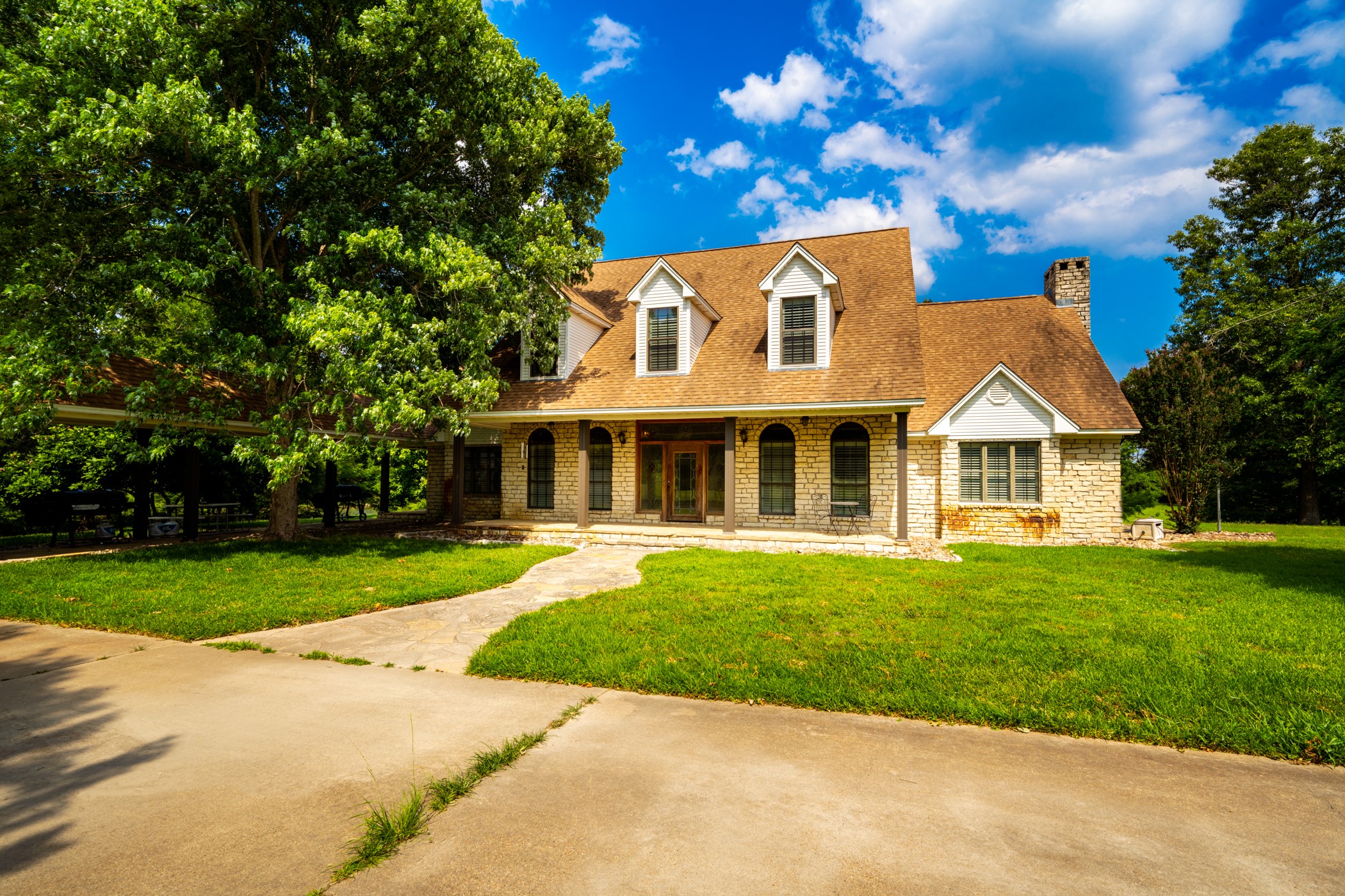 7369 Farm To Market Road 999 No City TX 75975
