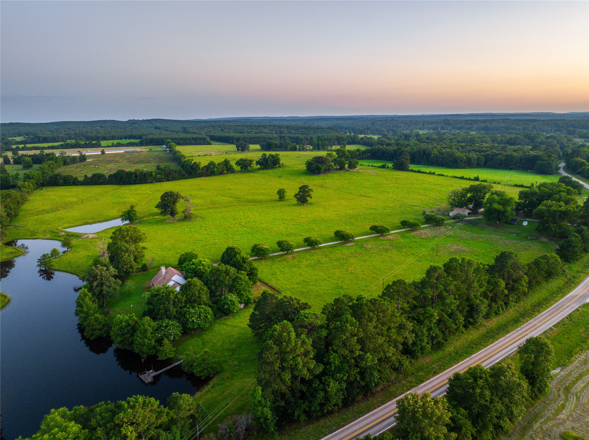 7369 Farm To Market Road 999 No City TX 75975