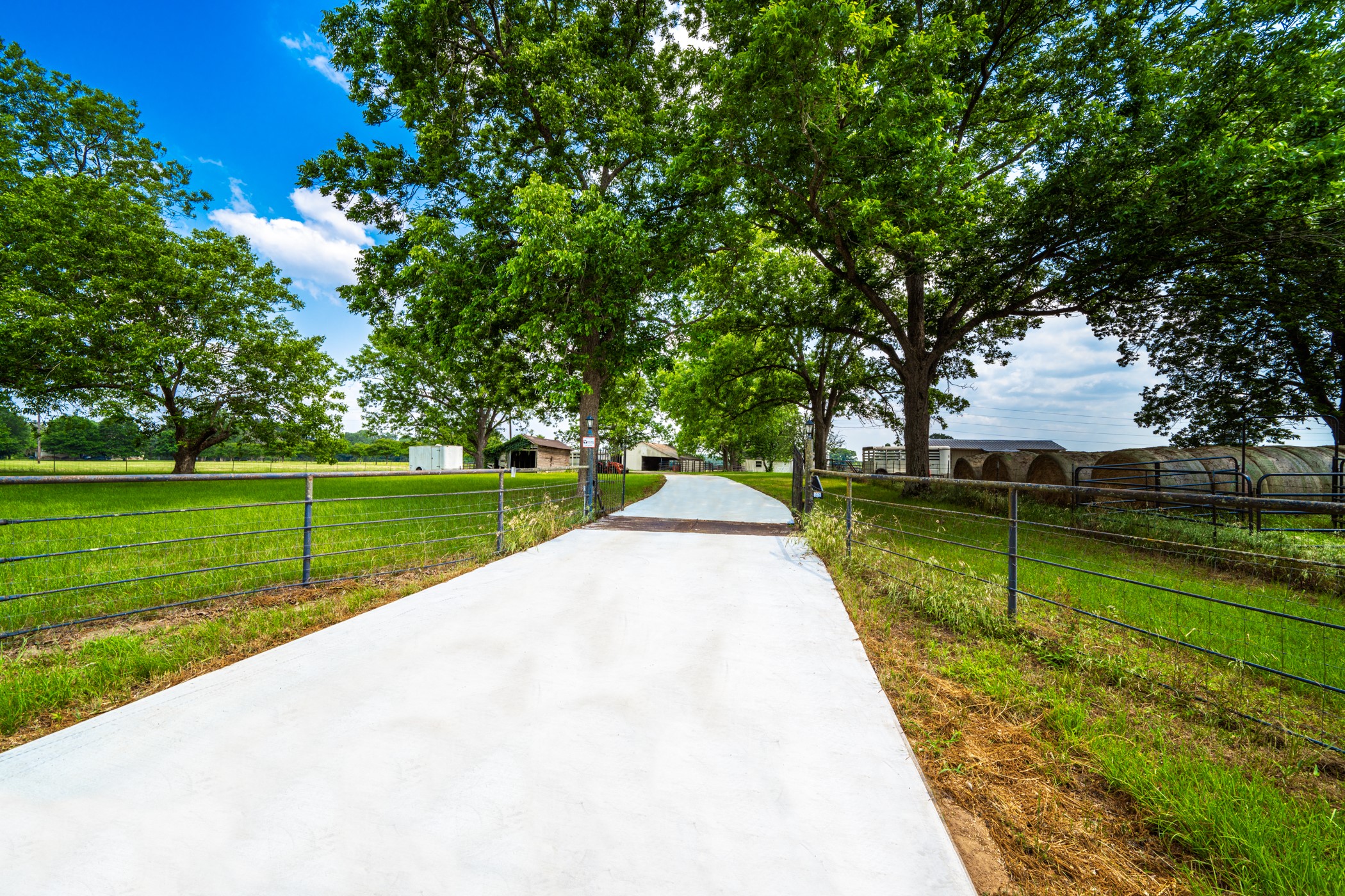 7369 Farm To Market Road 999 No City TX 75975