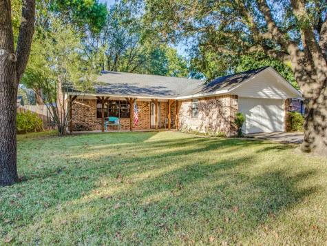 429 Martin Street Bonham TX 75418