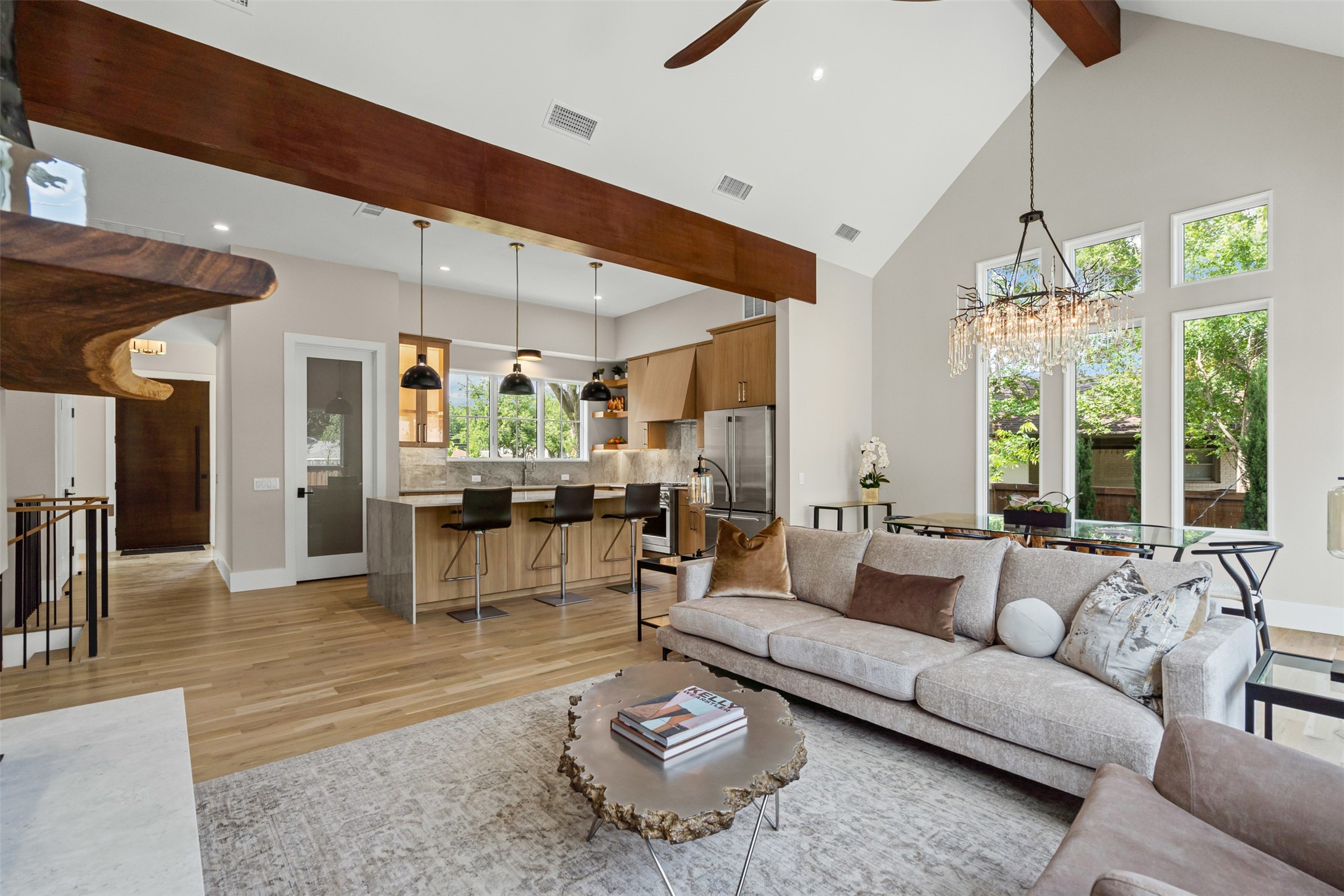 9007 Leaside Drive Dallas TX 75238