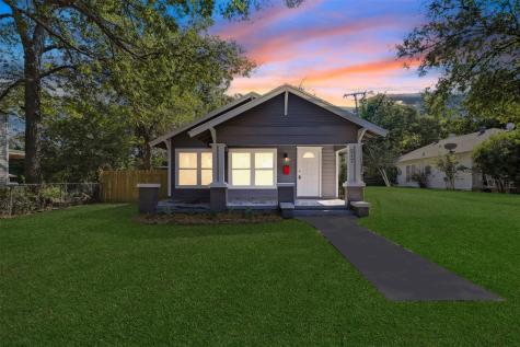 517 Featherston Street Cleburne TX 76033