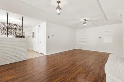 5516 Beaty Street Fort Worth TX 76112
