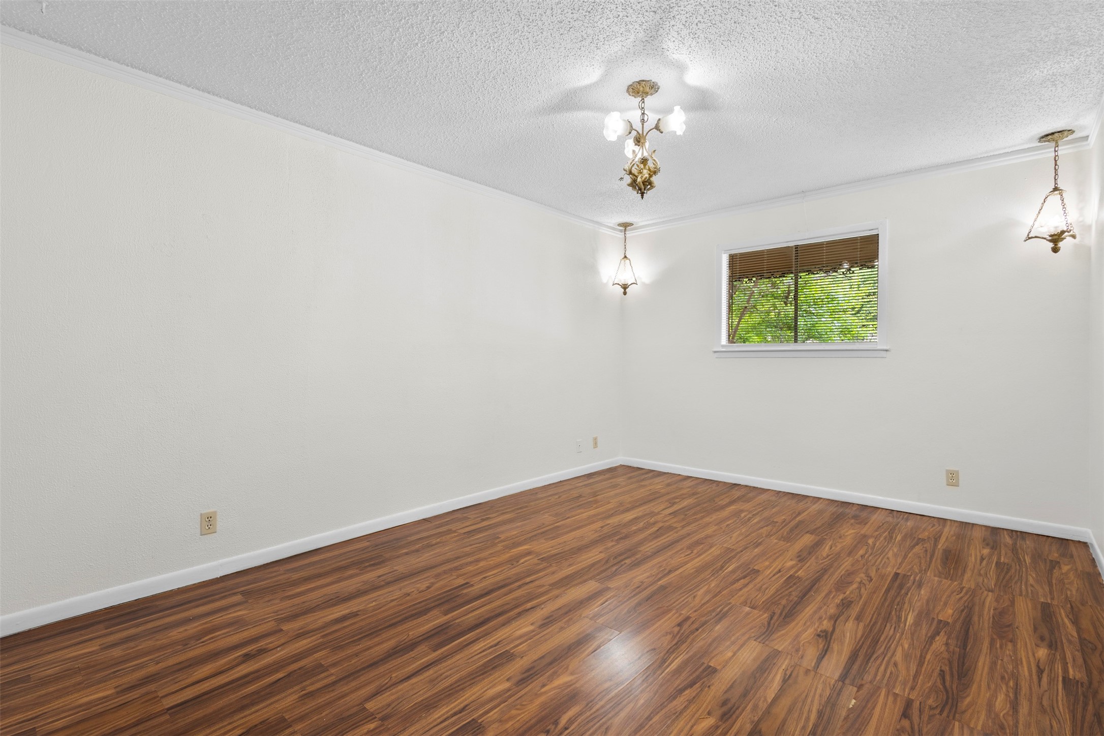 5516 Beaty Street Fort Worth TX 76112