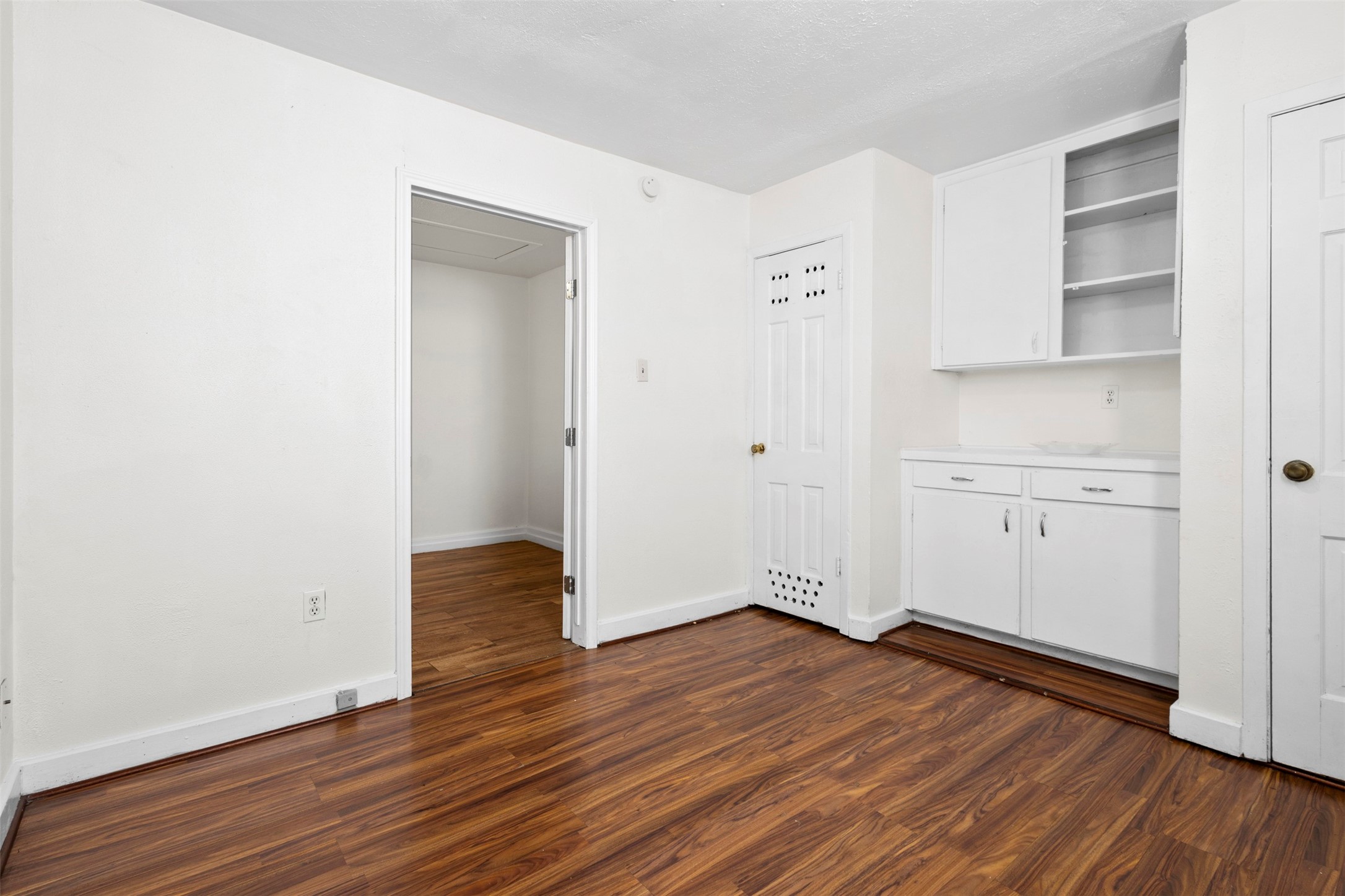 5516 Beaty Street Fort Worth TX 76112